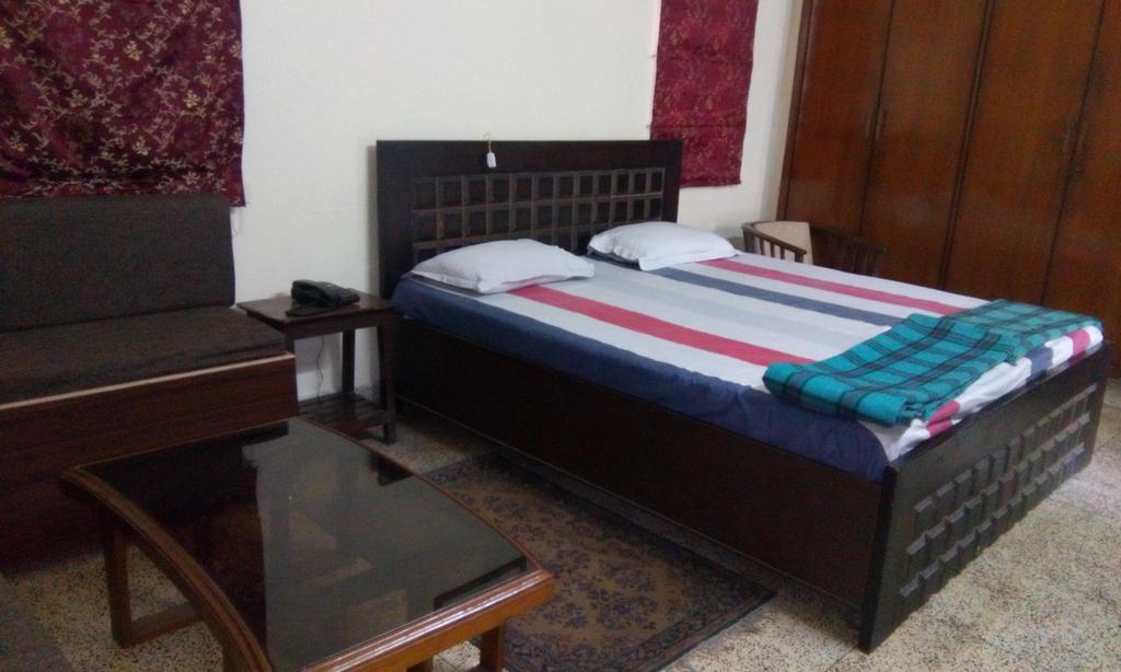 Tourist Guest House Amritsar Esterno foto