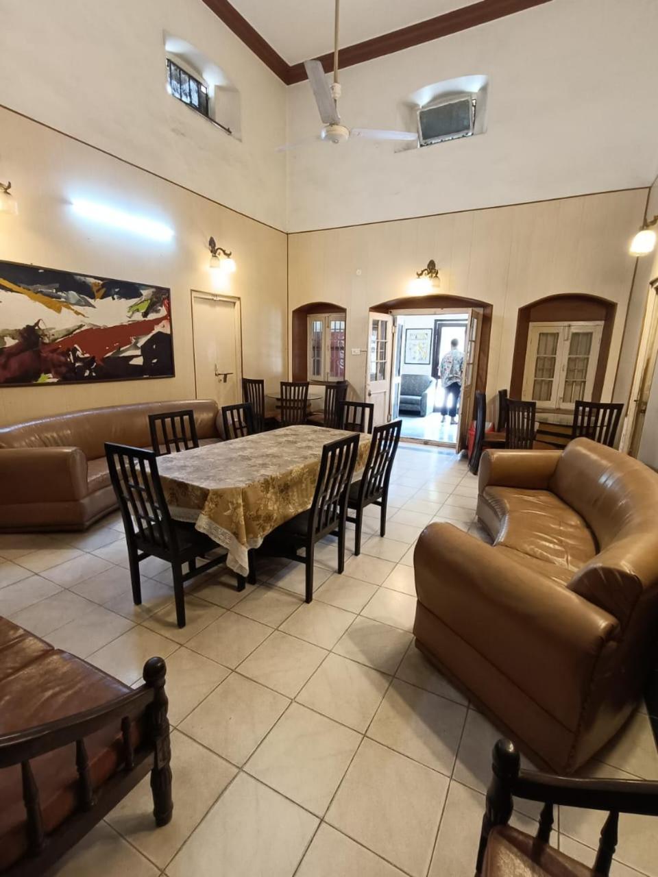Tourist Guest House Amritsar Esterno foto