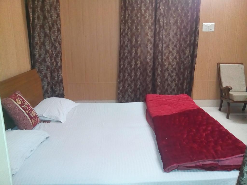 Tourist Guest House Amritsar Esterno foto
