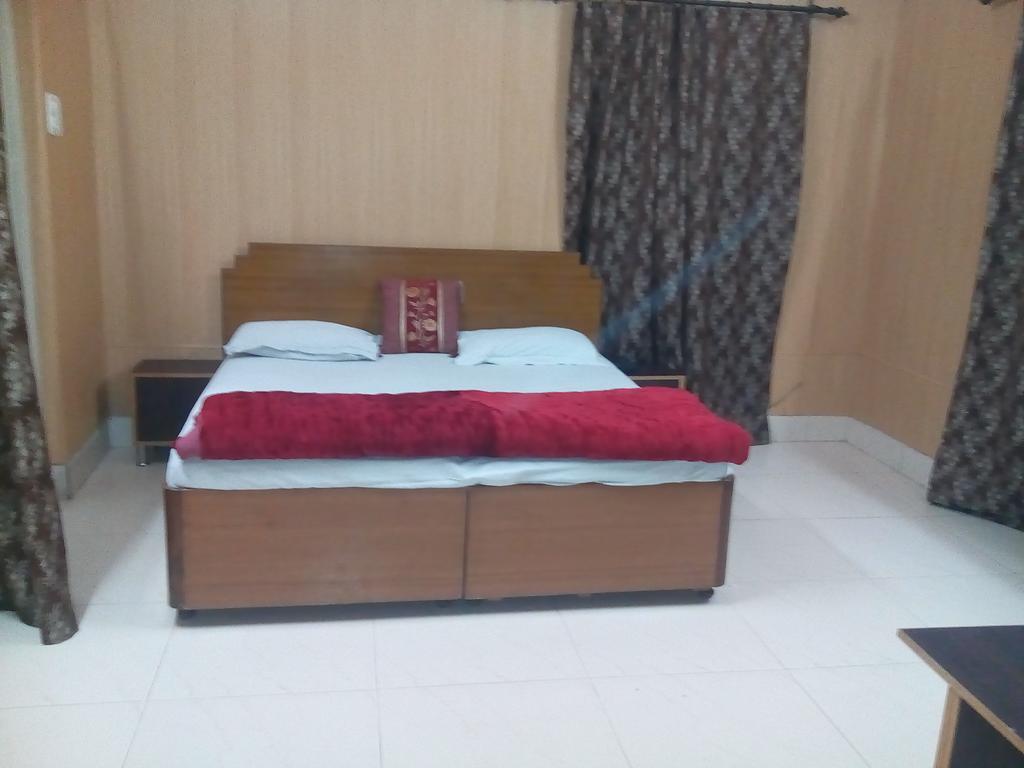 Tourist Guest House Amritsar Esterno foto
