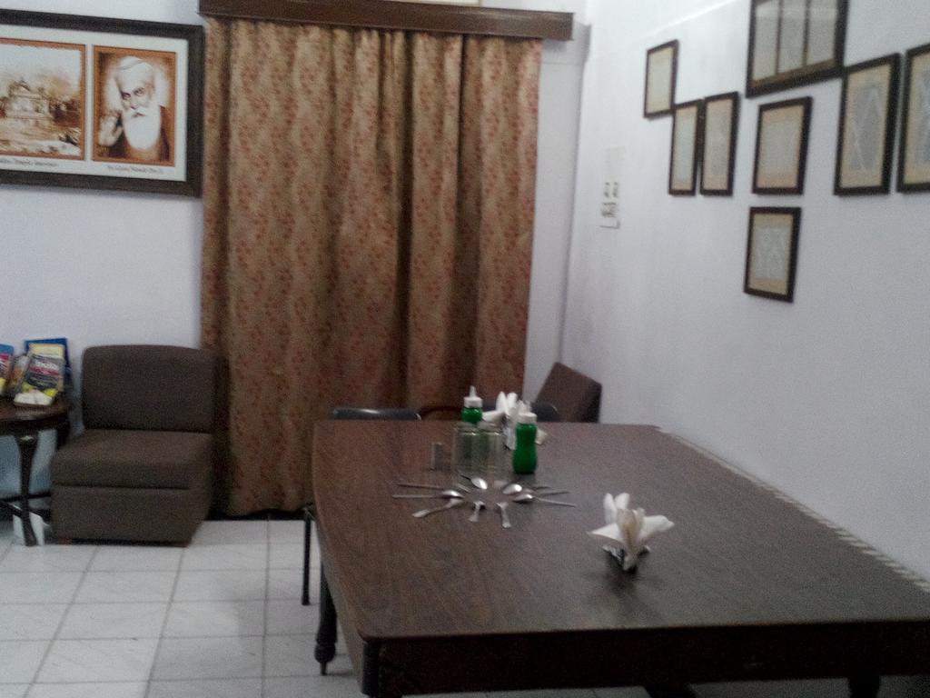 Tourist Guest House Amritsar Esterno foto