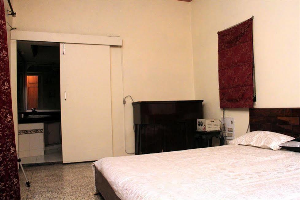 Tourist Guest House Amritsar Esterno foto