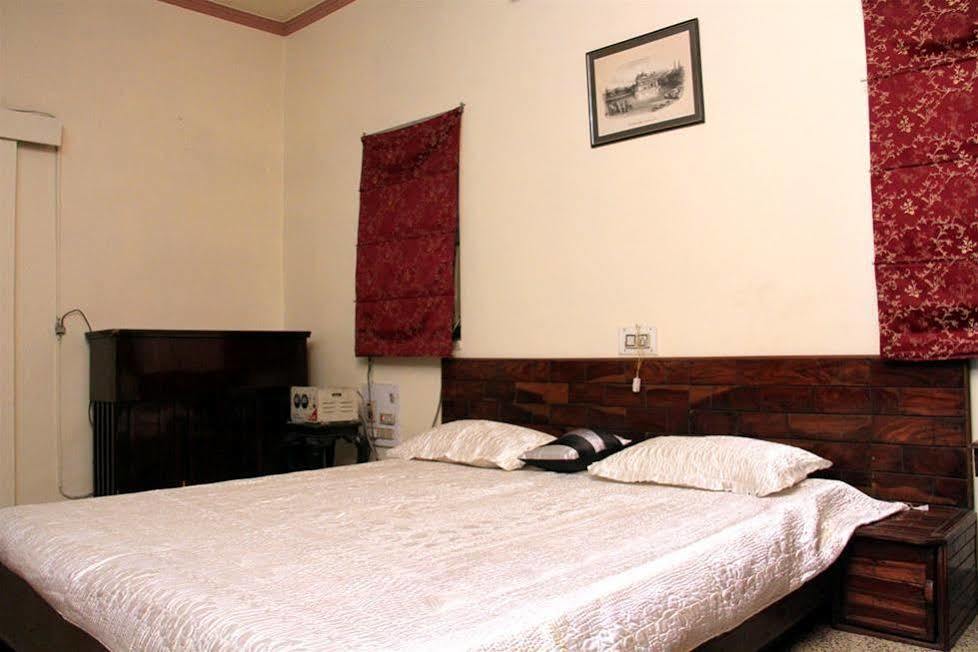Tourist Guest House Amritsar Esterno foto
