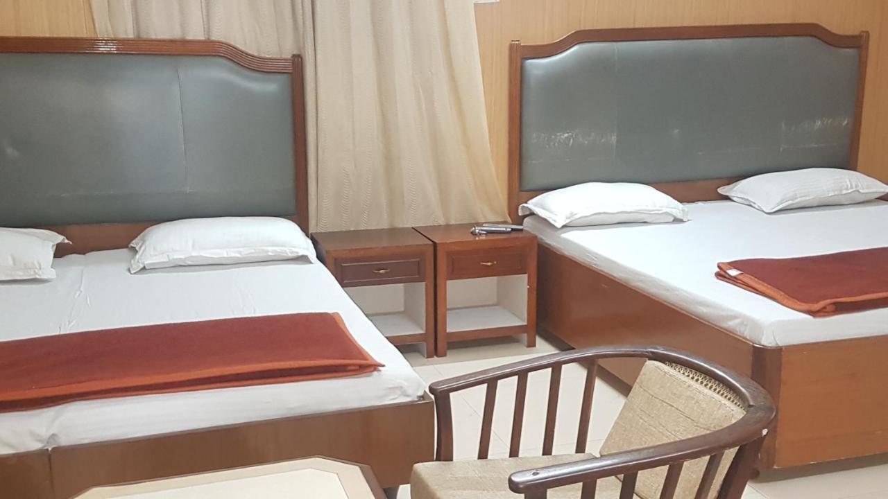 Tourist Guest House Amritsar Esterno foto