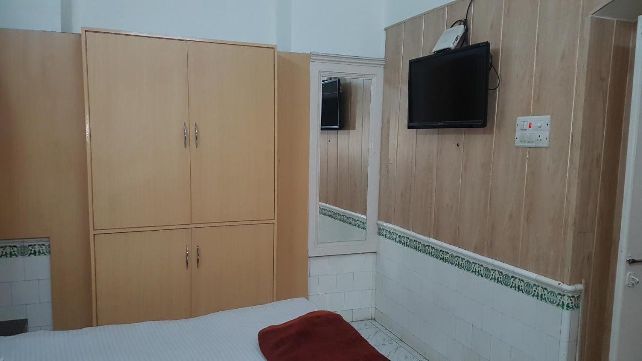 Tourist Guest House Amritsar Esterno foto